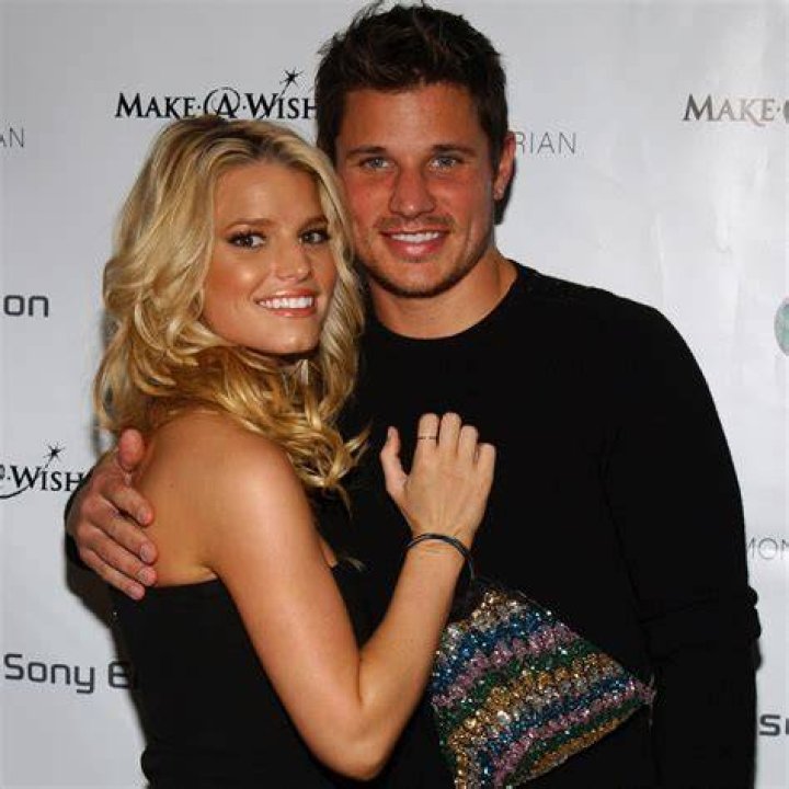 Jessica Simpson & Nick Lachey during The 27th Annual American Music Awards at Shrine Auditorium in Los Angeles, California, United States.